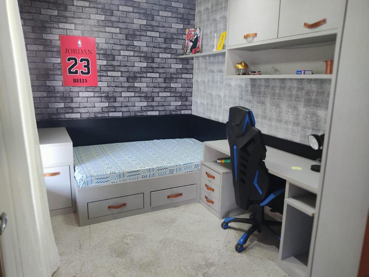 Linda Casa Com Piscina Em Interlagos Vila Velha Es 빌라 외부 사진