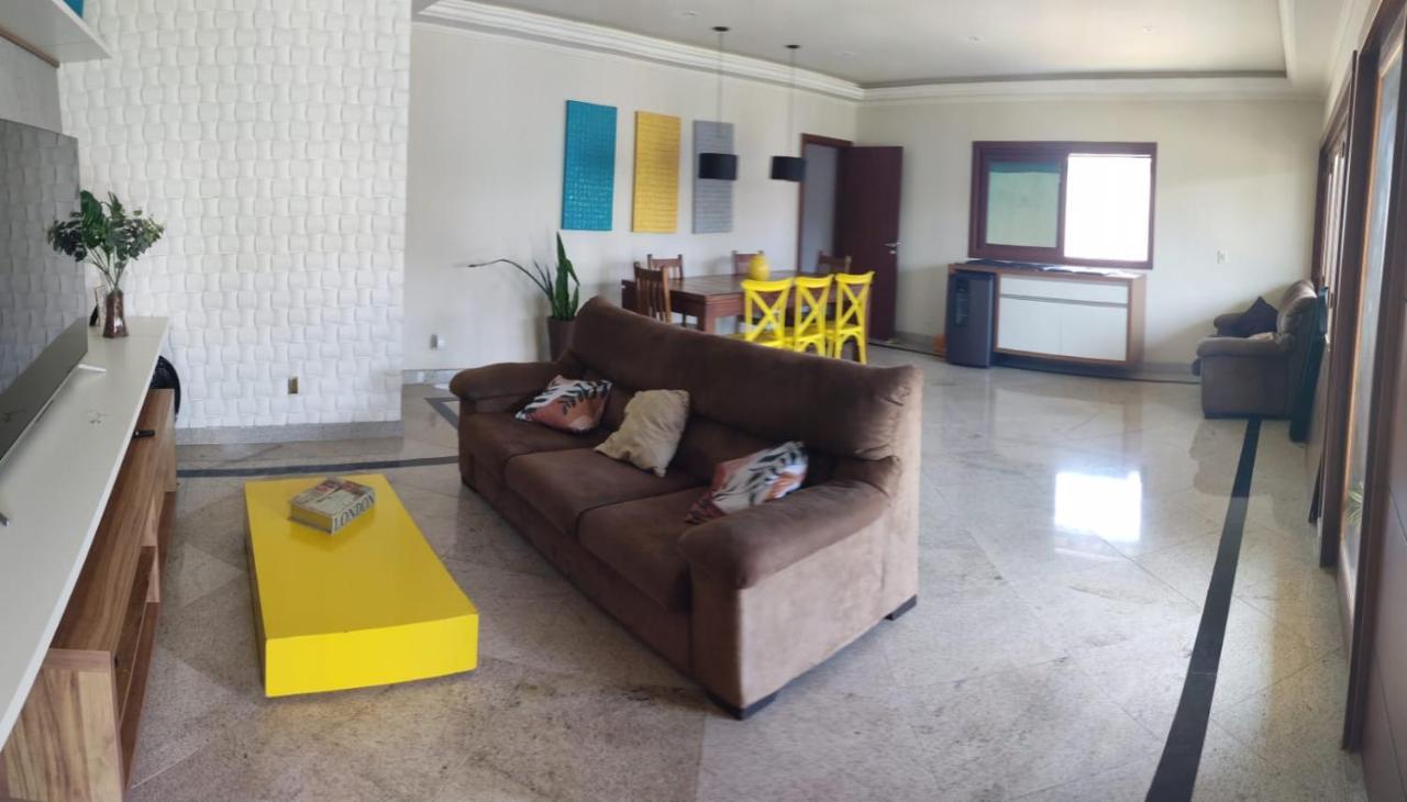 Linda Casa Com Piscina Em Interlagos Vila Velha Es 빌라 외부 사진