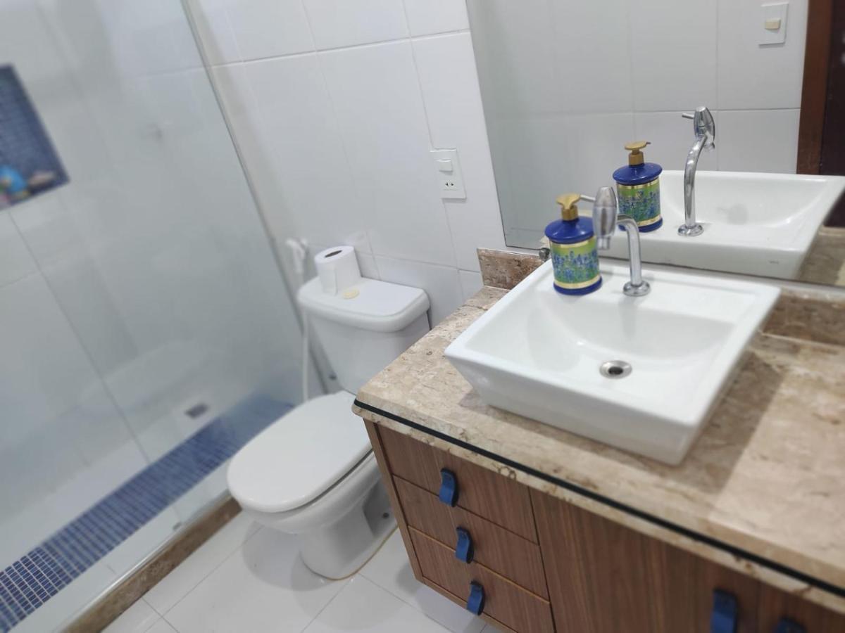 Linda Casa Com Piscina Em Interlagos Vila Velha Es 빌라 외부 사진