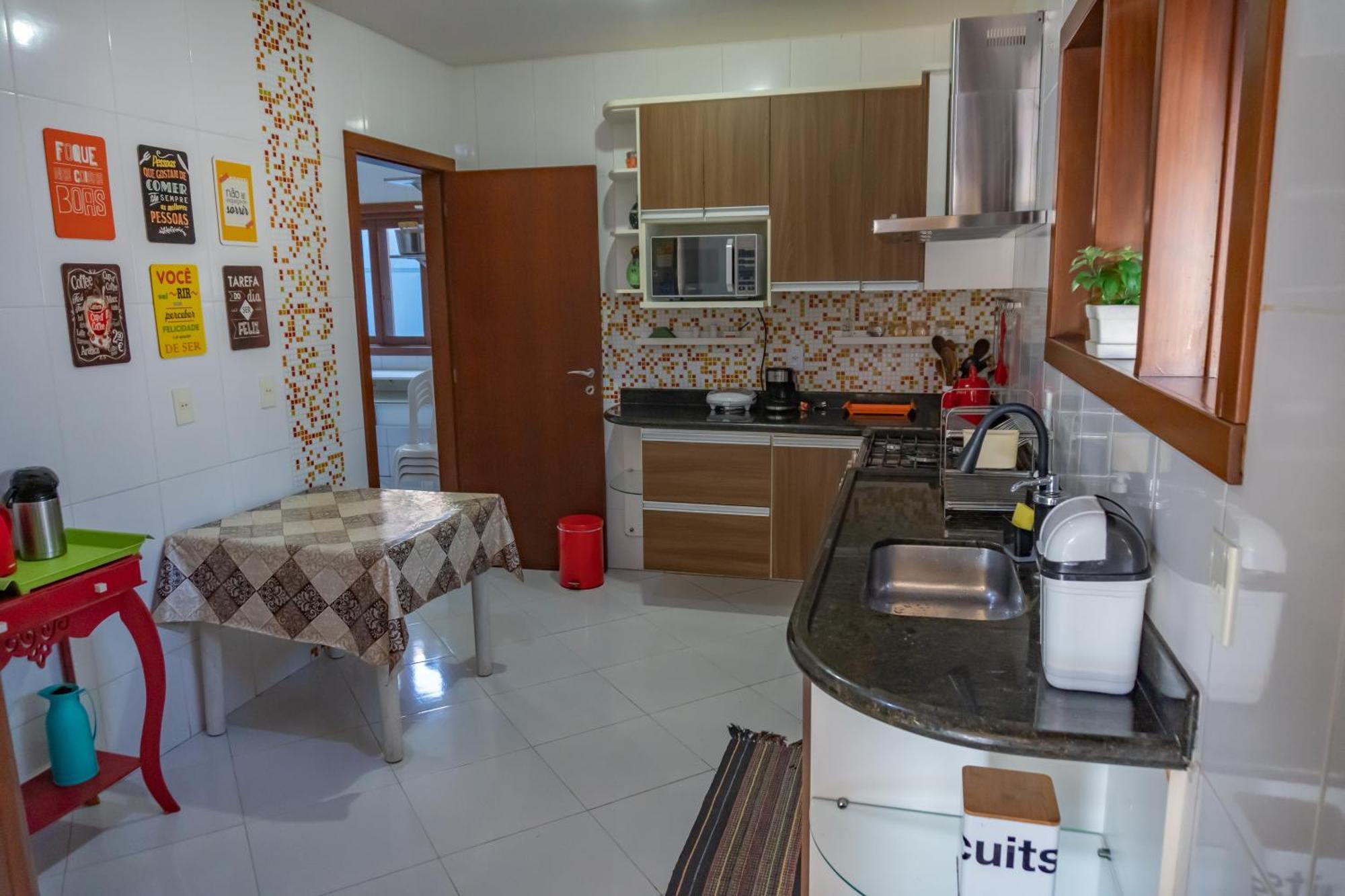 Linda Casa Com Piscina Em Interlagos Vila Velha Es 빌라 외부 사진